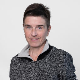 Dr. med. Anja Bohr