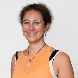 Emmanuelle Ambert