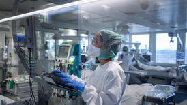 Au chevet d'un patient