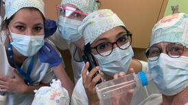 Super-comfy, super-snug, super-emergency team, urgences pédiatriques