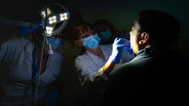 22. Consultation - Consultation durant la nuit, aux Urgences. © Khaled Habchi